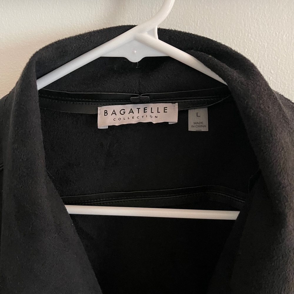 Faux black leather jacket - Picture 2 of 3